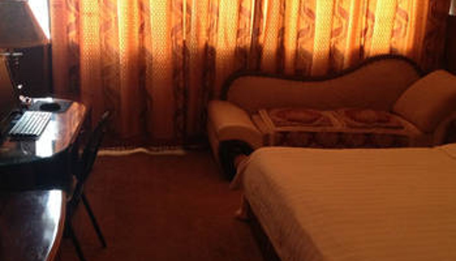 Zimmer - Ruijin Business Hotel (Dezhou Department Store)
