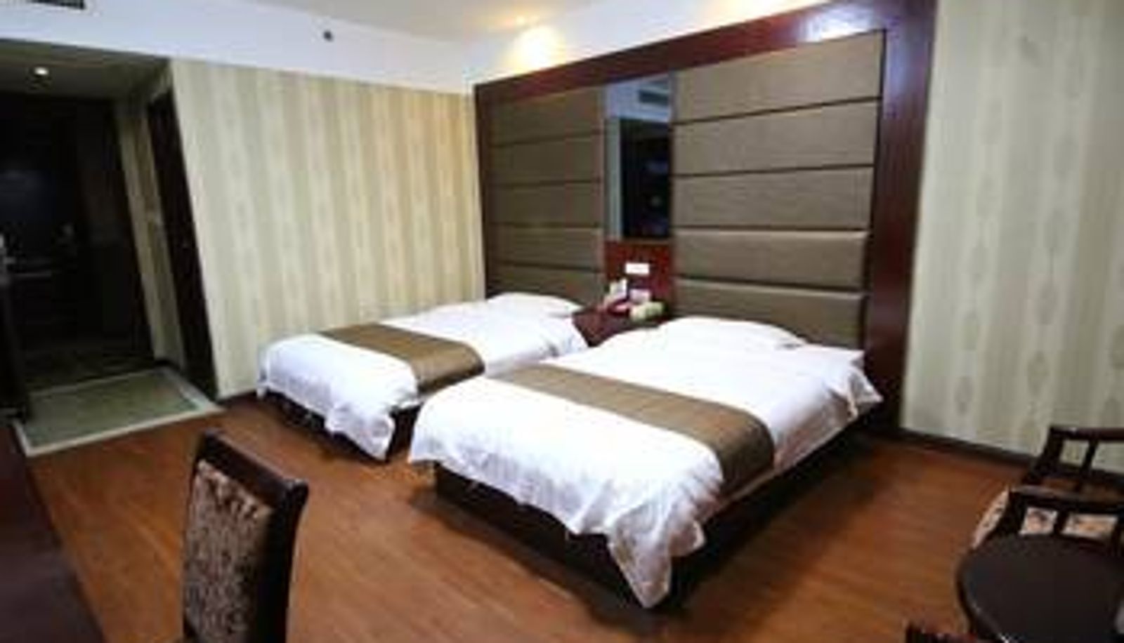 Chambre - Baiman Hotel (Xinyu Station Baoshi Park Branch)