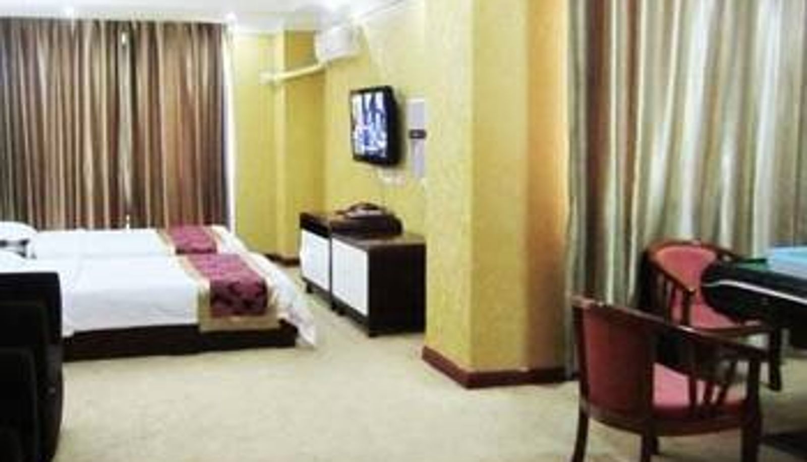 Room - Deshun Hotel