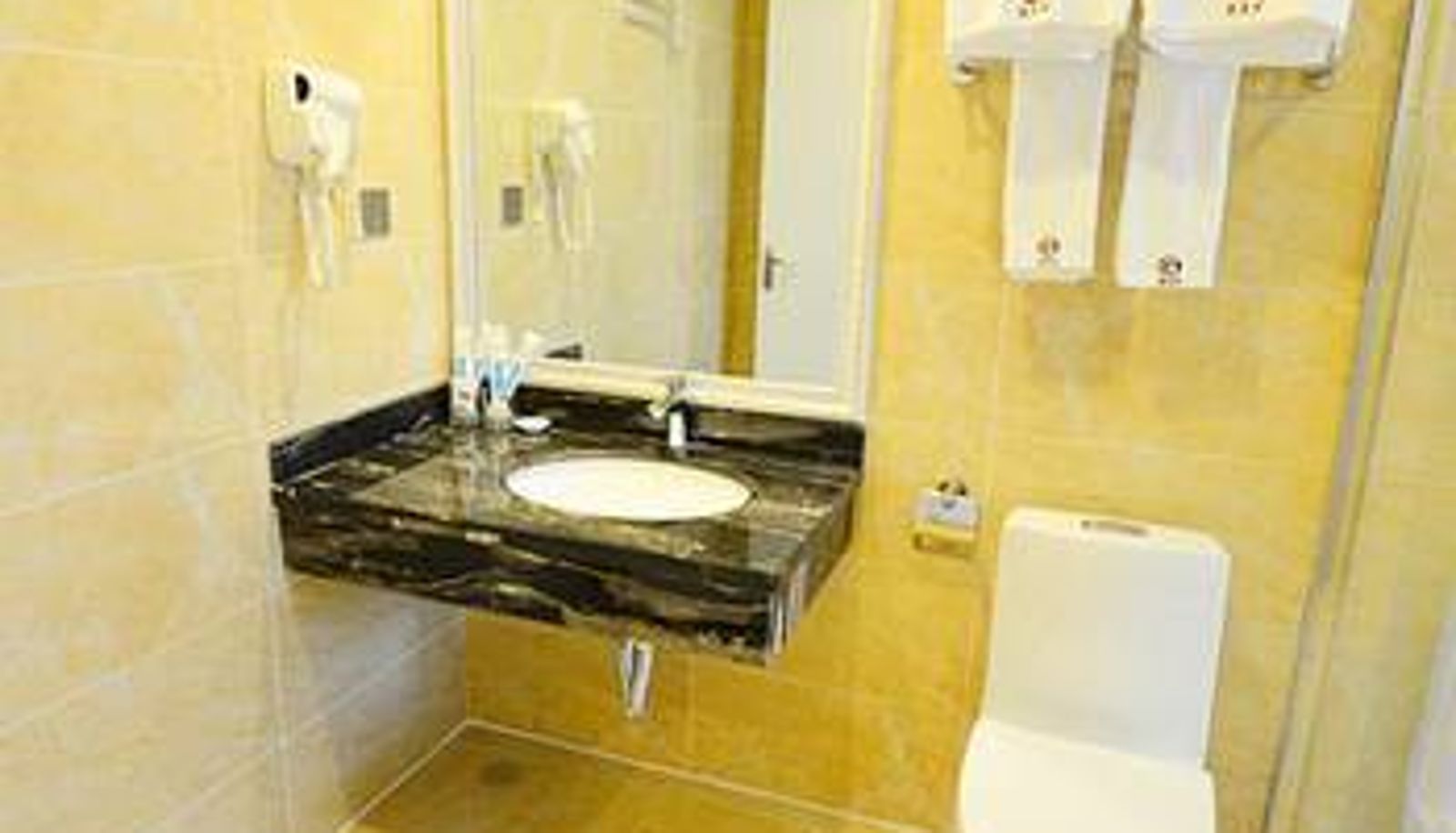 Zimmer - Grammy Hotel (Nanning Xixiangtang Coach Station Metro Station)