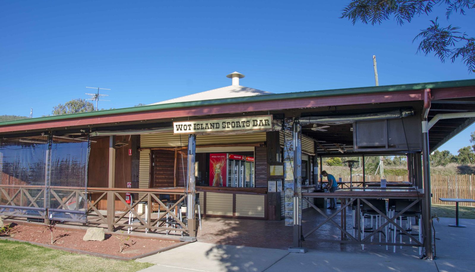 Bar - Nebo Junction Accommodation Village