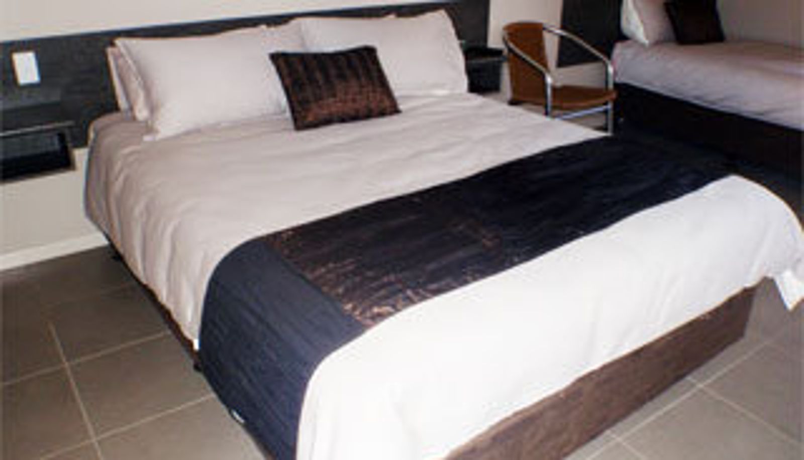 Info - Central Hotel Cloncurry