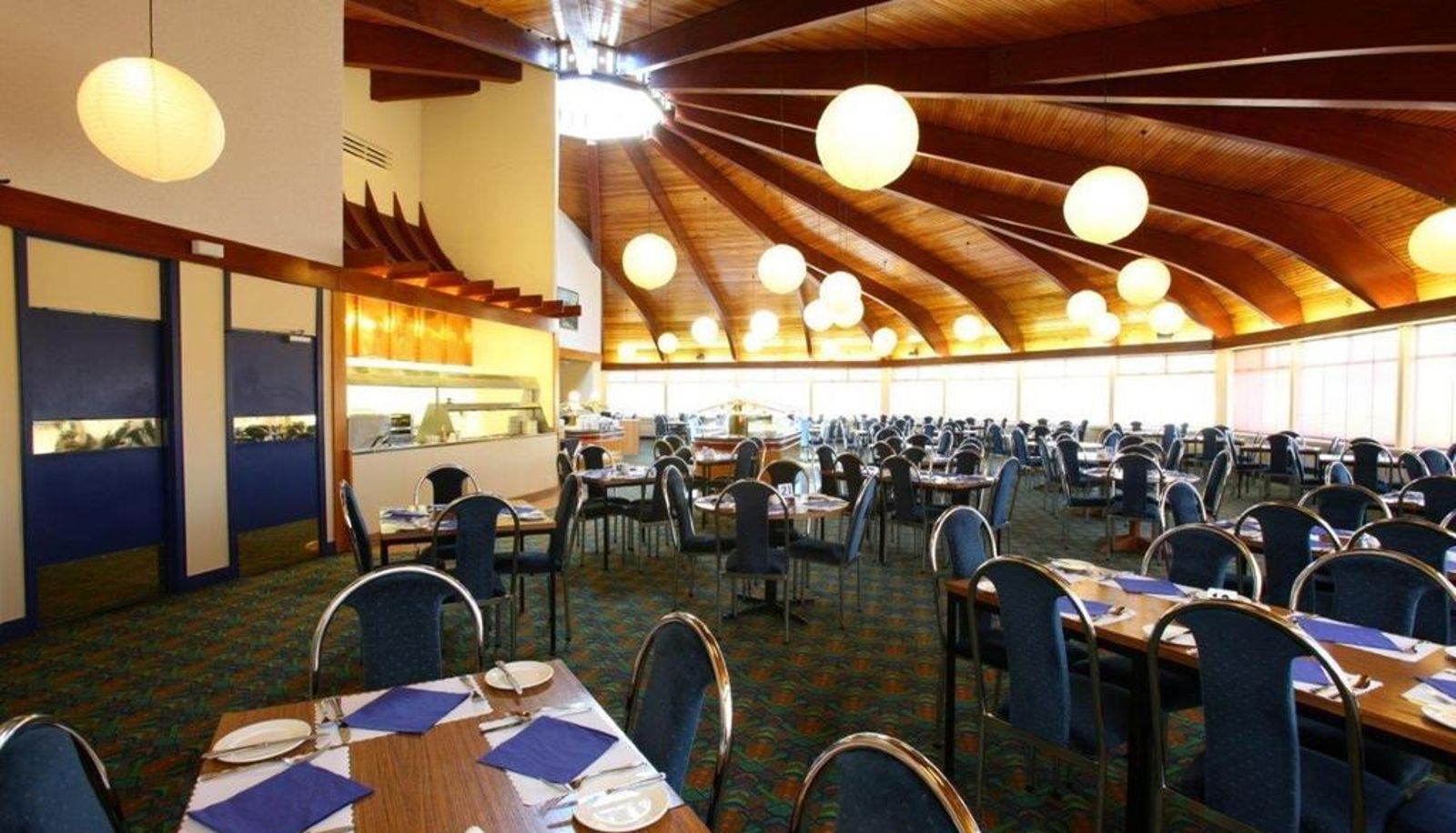 Info - Distinction Luxmore Hotel