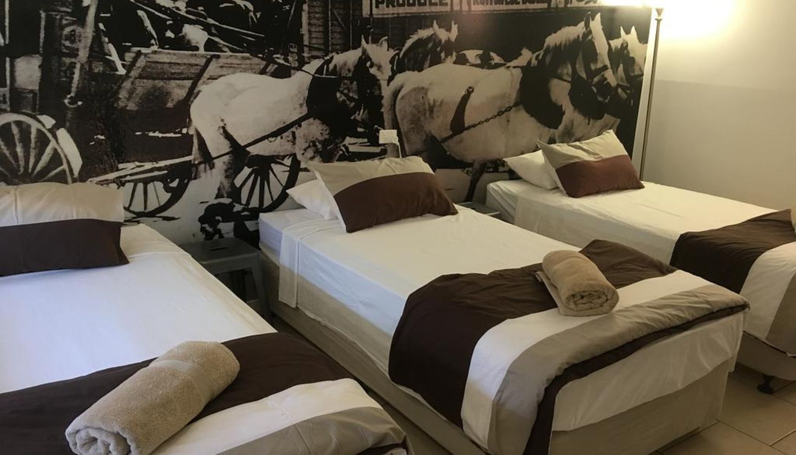 Info - Hotel Corones