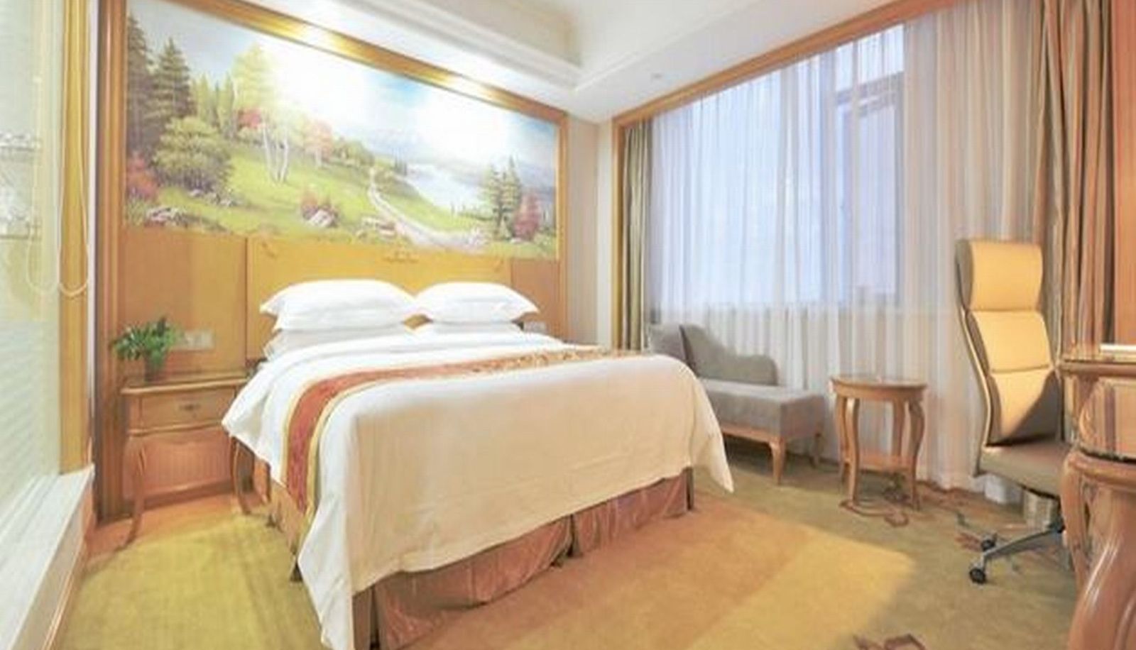 Superior room (single) - Venus International Hotel Shanghai international tourist resort Wildlife Park(Domestic Only)