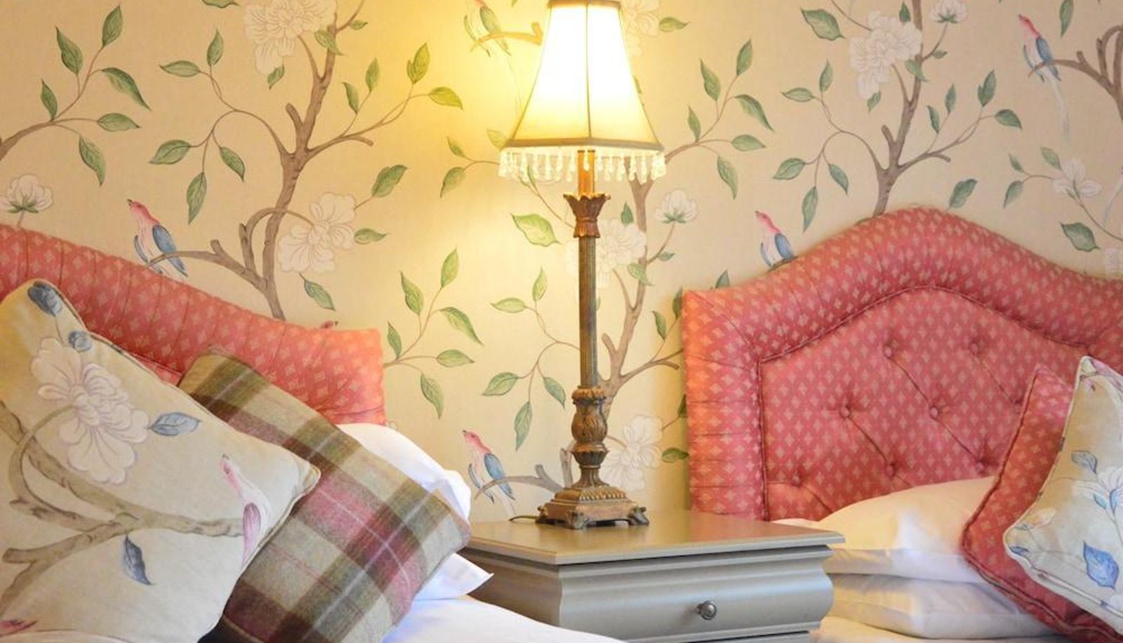 Standard room - Lonsdale House