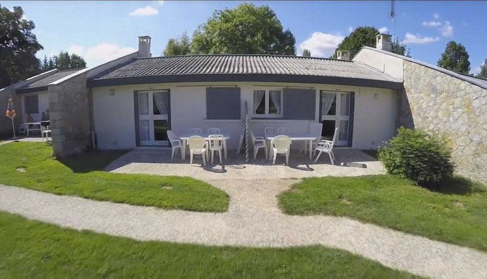 Camera standard - Aux Portes des Monts d'Aubrac