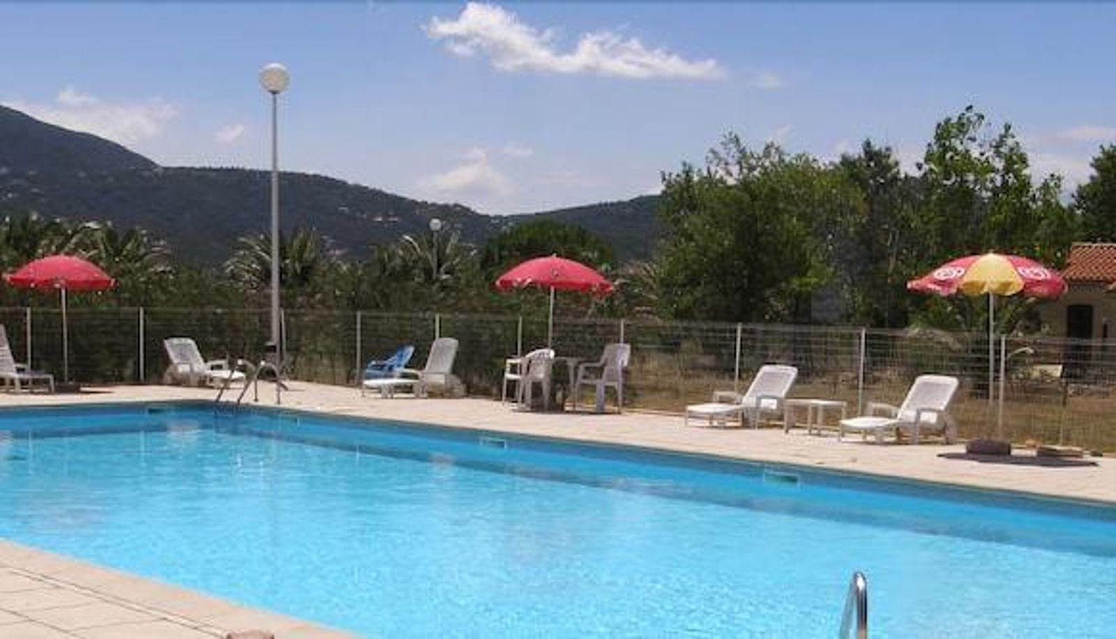 Zwembad - Hotel Restaurant La Garenne