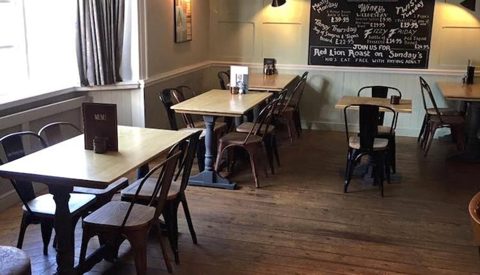 Restaurant - The Red Lion Coleshill