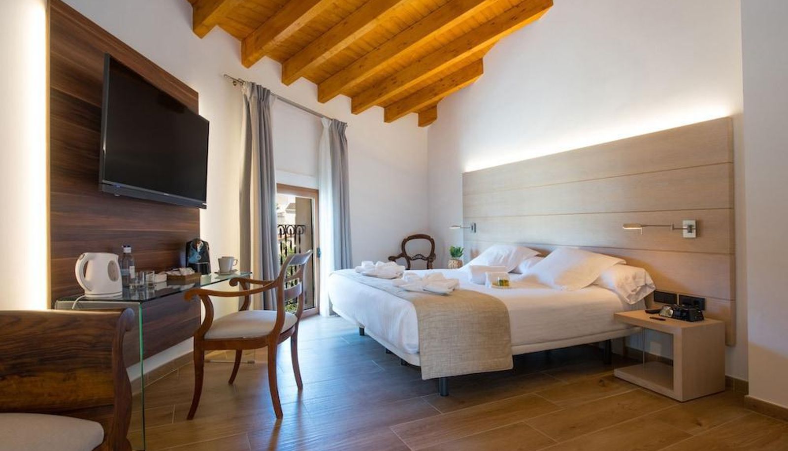 Standard room - Hotel Central Maria