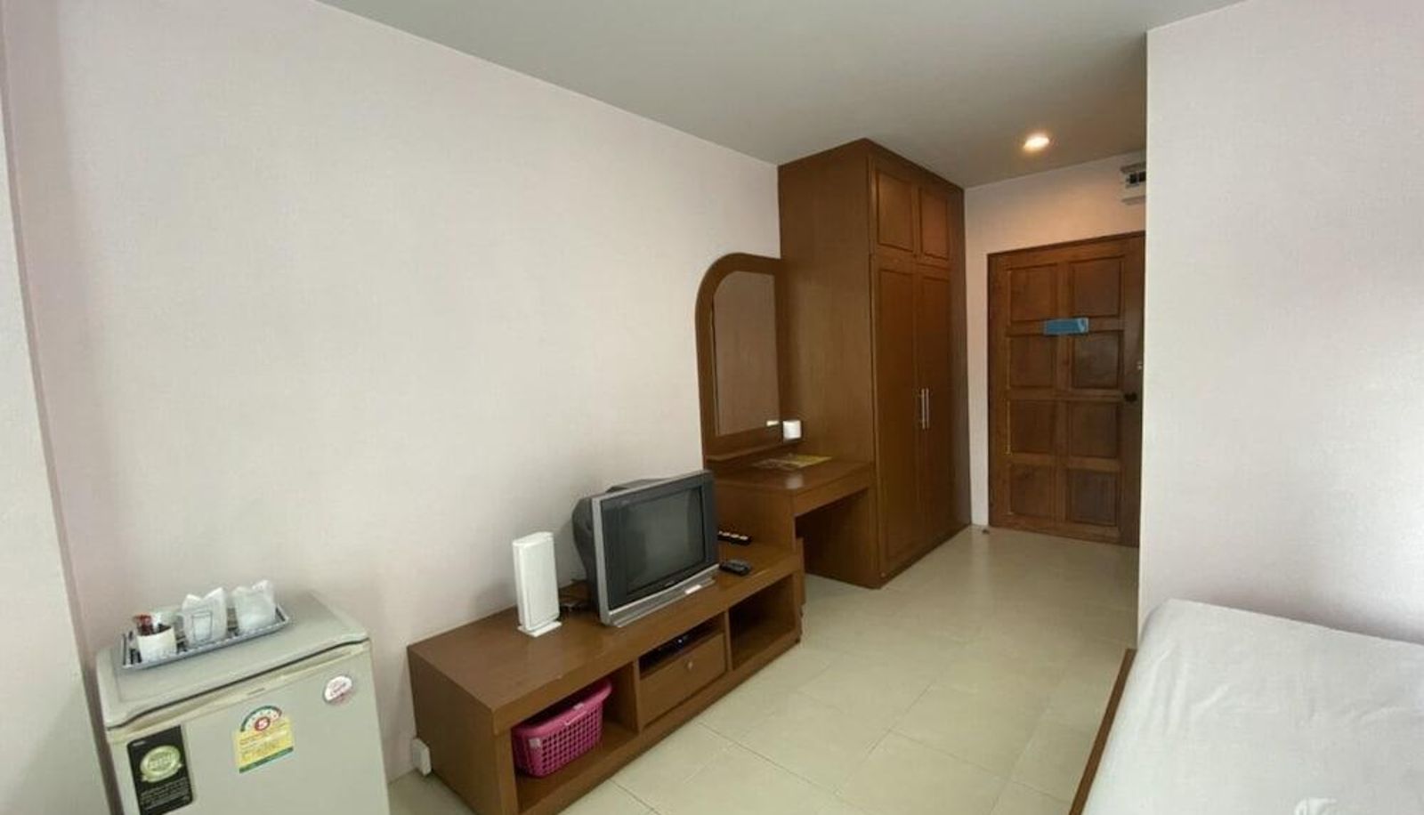 Standard room - Somjai House