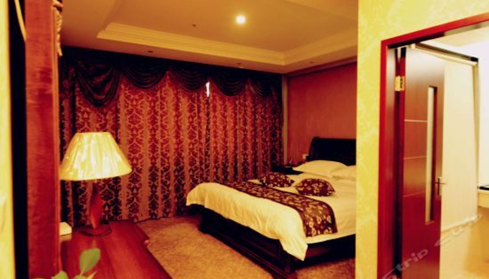 Suite - Huangtaiyi Hotel