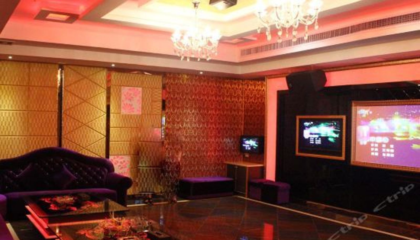 Interior view - Garden Hotel
