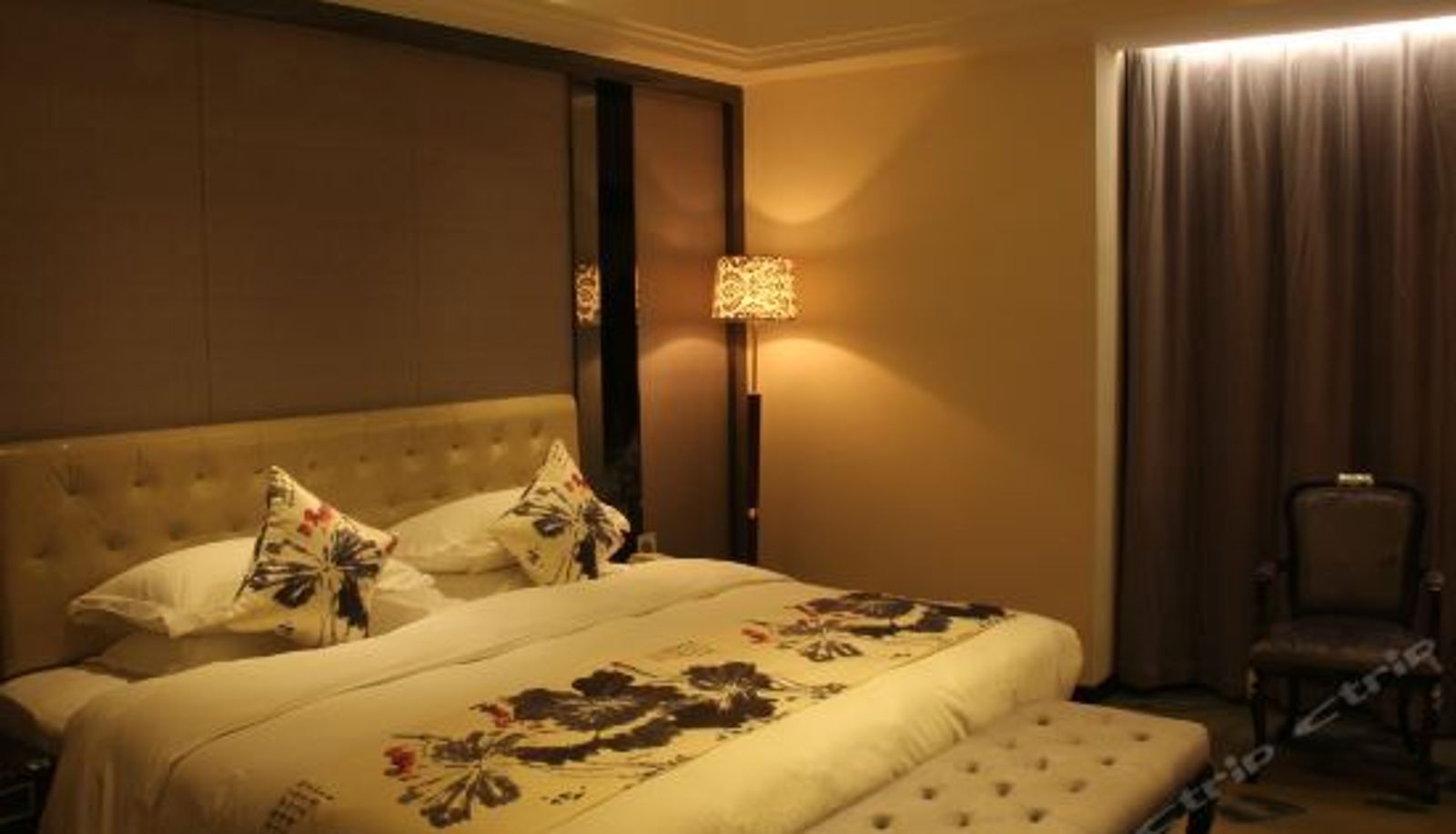 Chambre Business - Chutian Silver Star Hotel