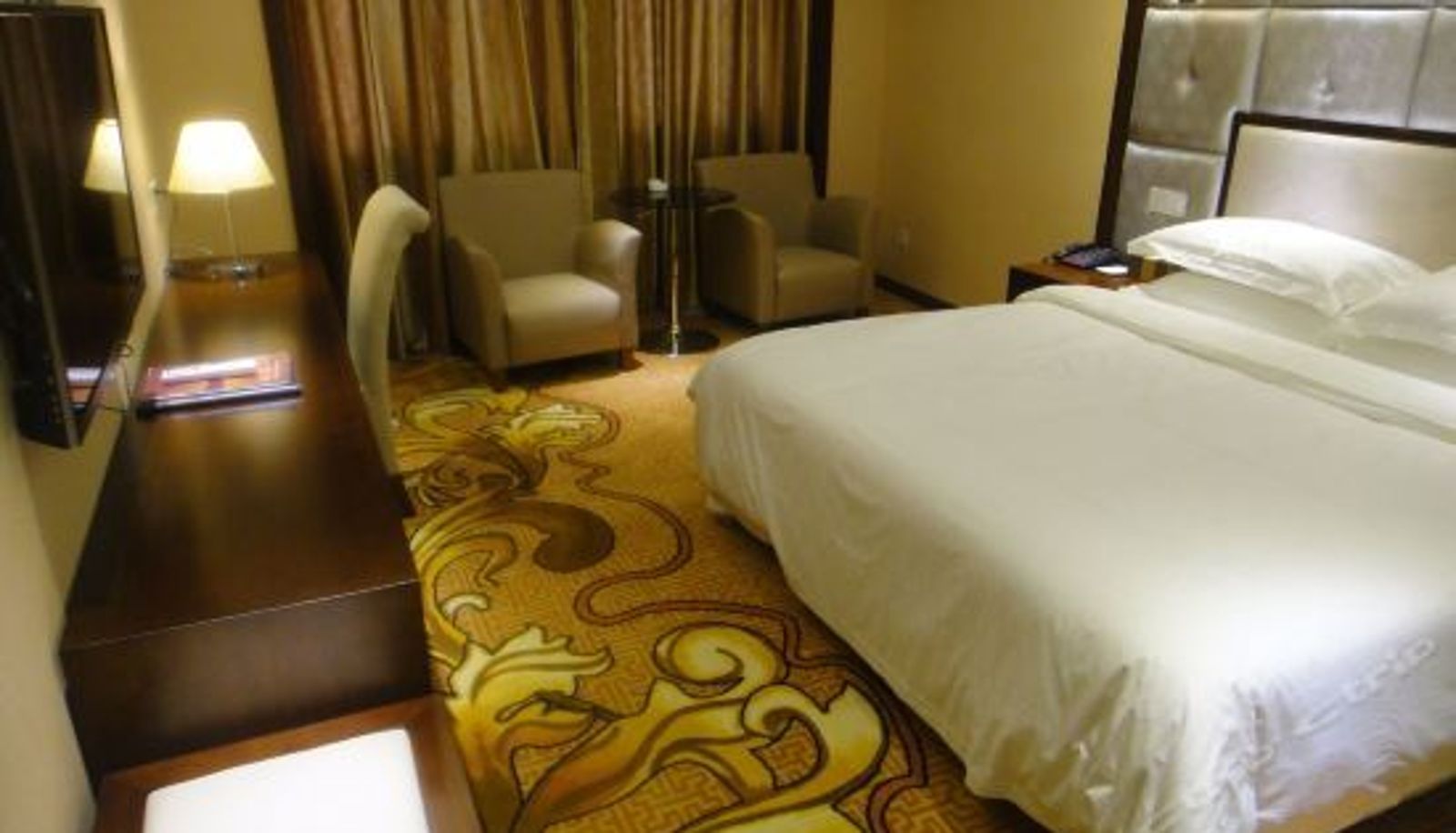 Camera superior - Bali Holiday Hotel