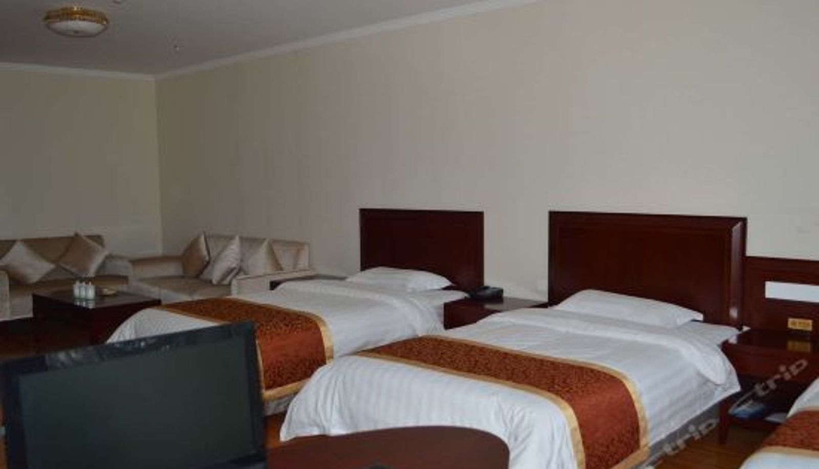 Dreibettzimmer - Huasheng Business Hotel