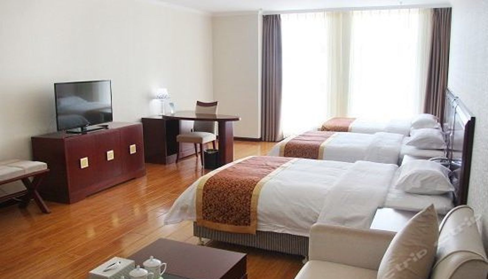 Dreibettzimmer - Huasheng Business Hotel