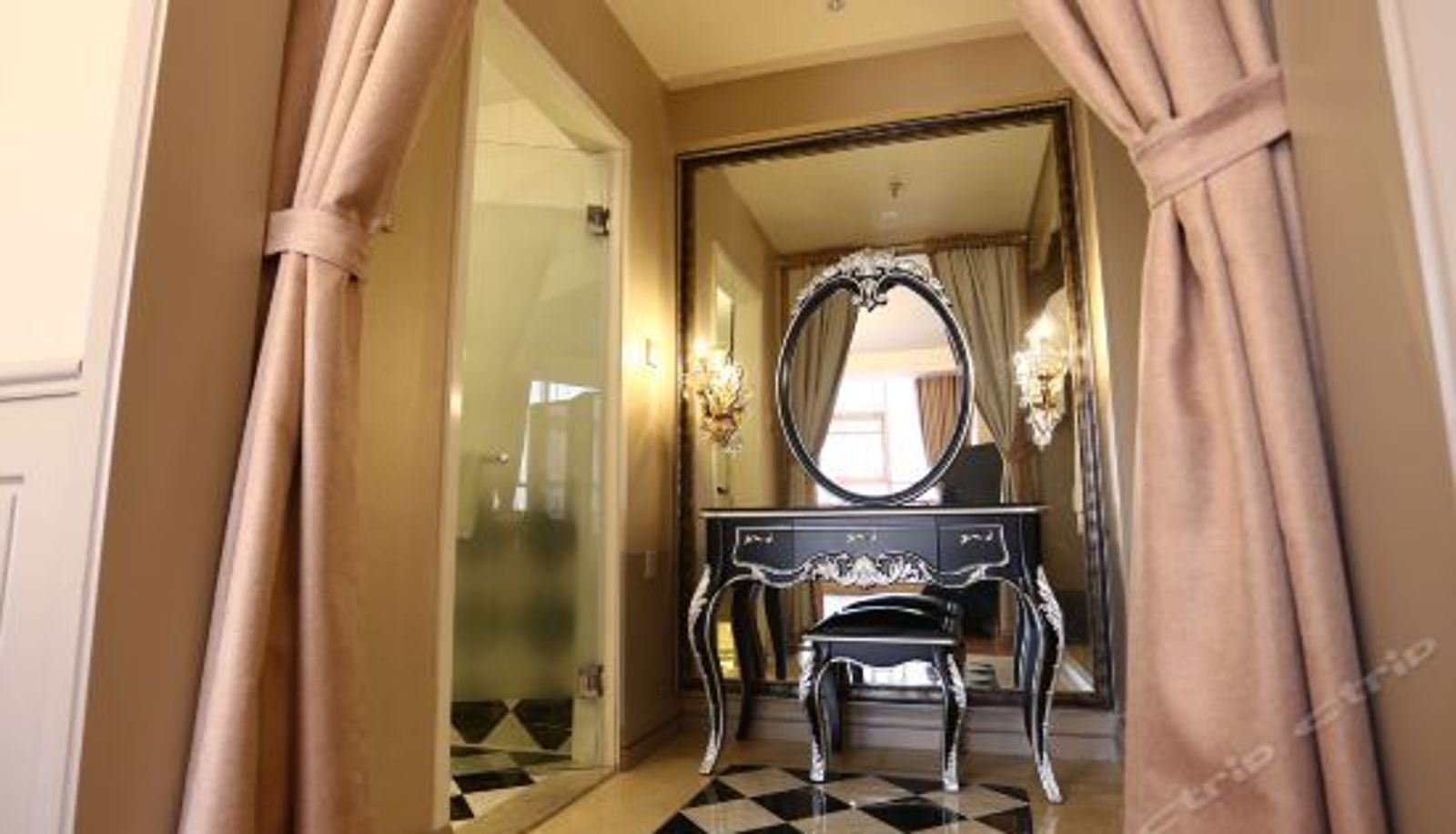Suite - Biway Fashion Hotel (Puyang Lianhua)