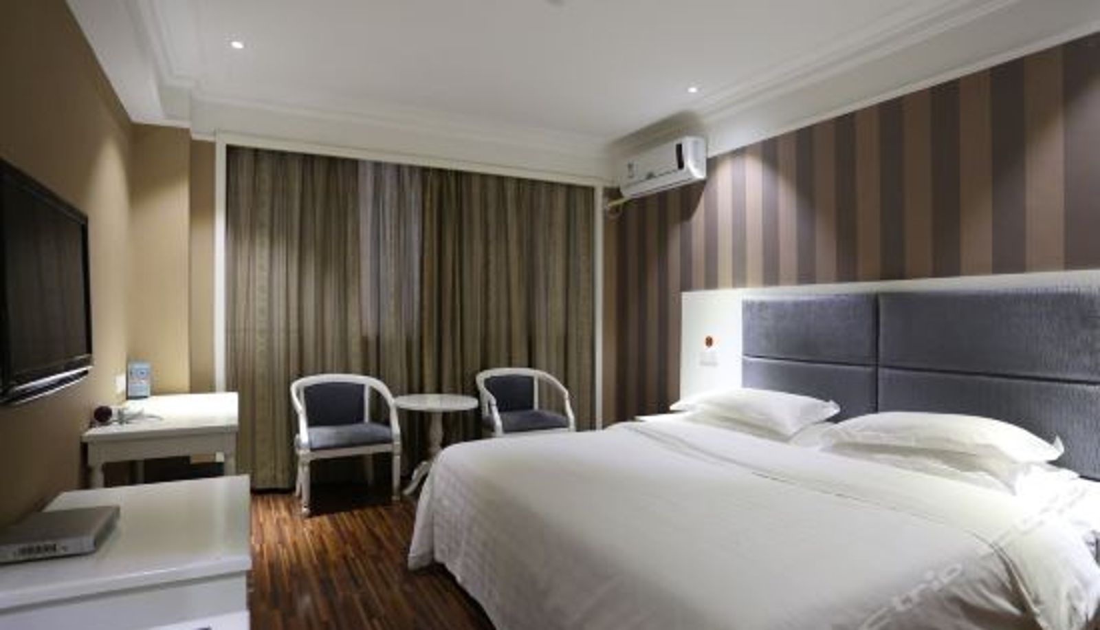 Business-kamer - New Zhongxun Business Hotel