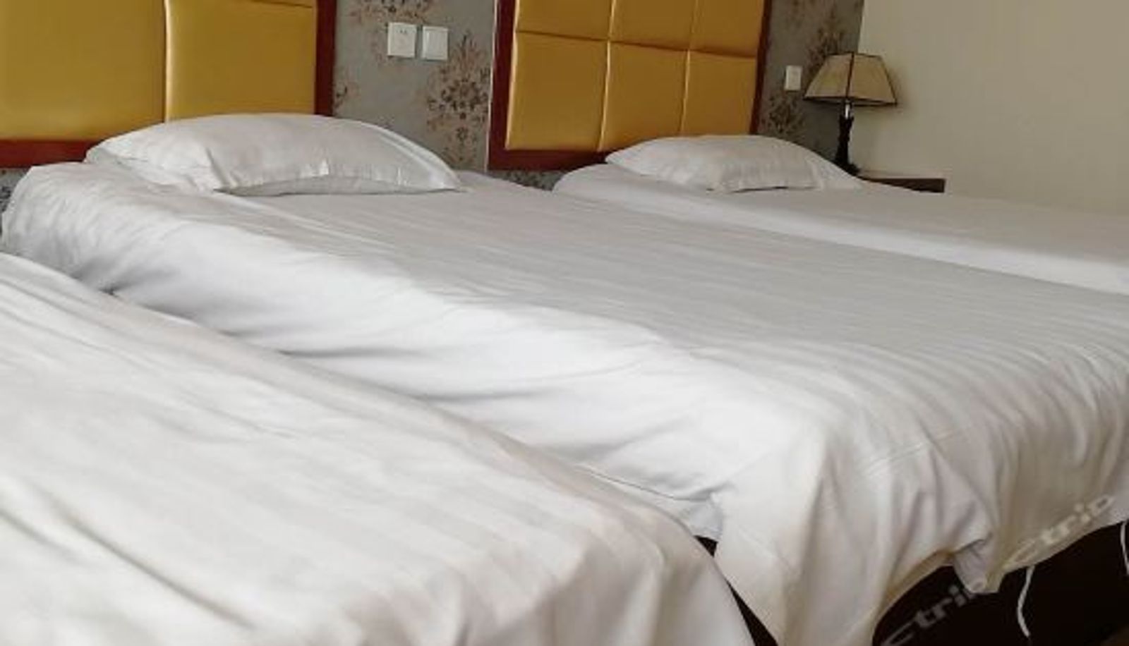 Dreibettzimmer - Jufeng Business Hotel