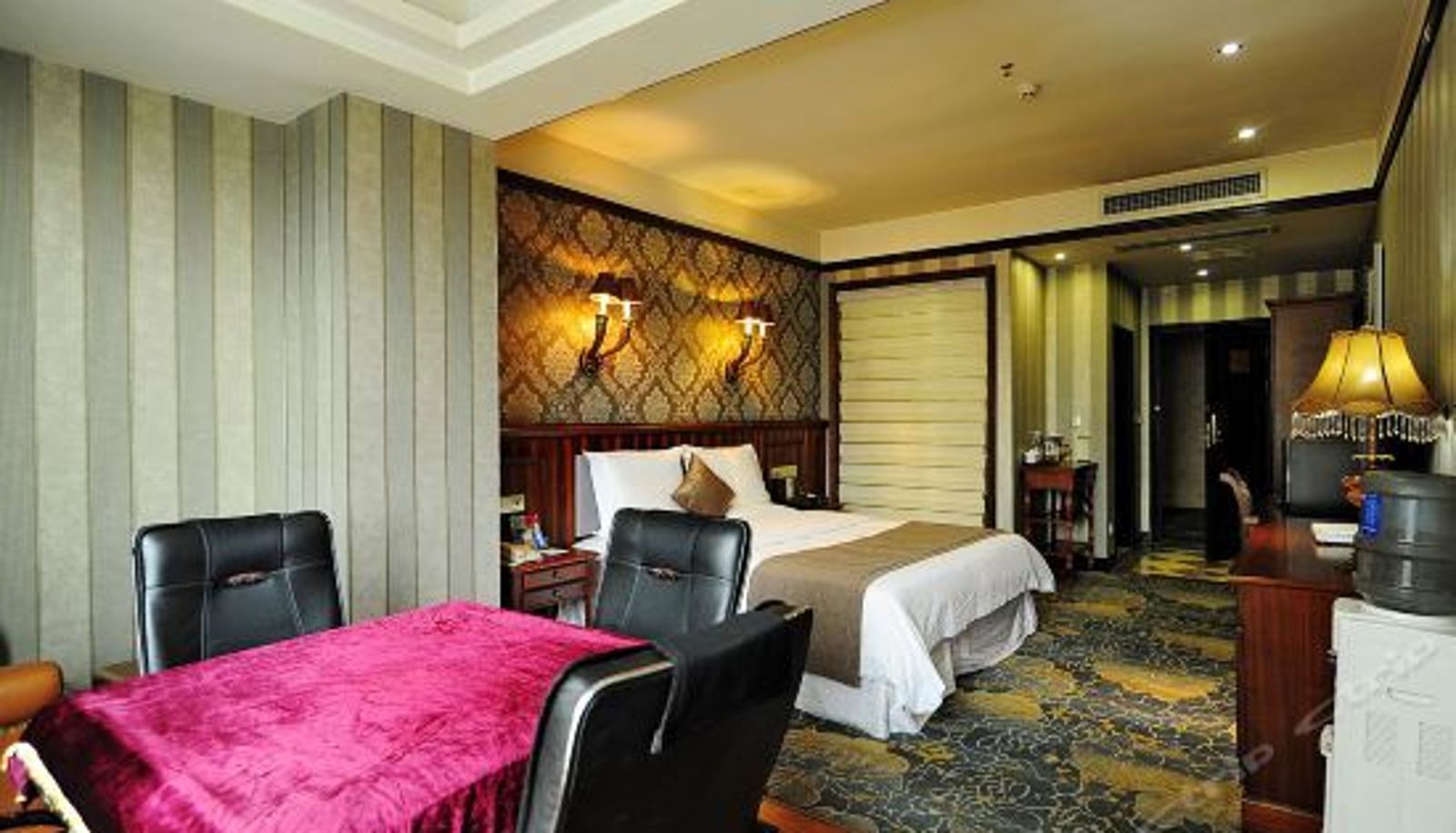 Business room - Boke Hotel