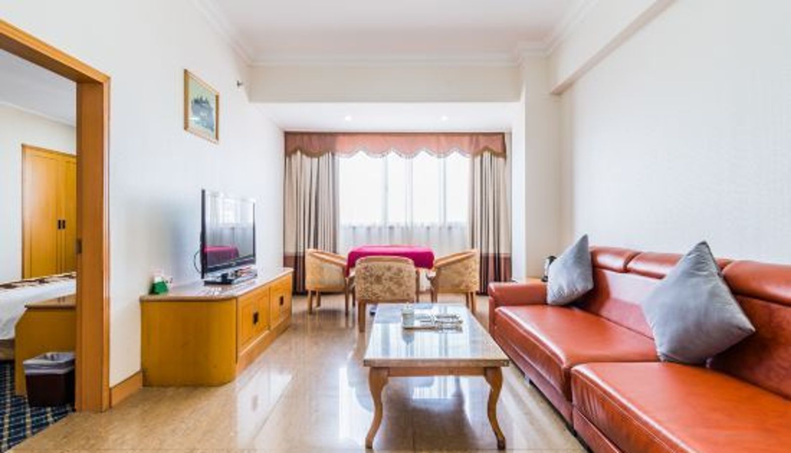 Suite - Yin Ta Hotel