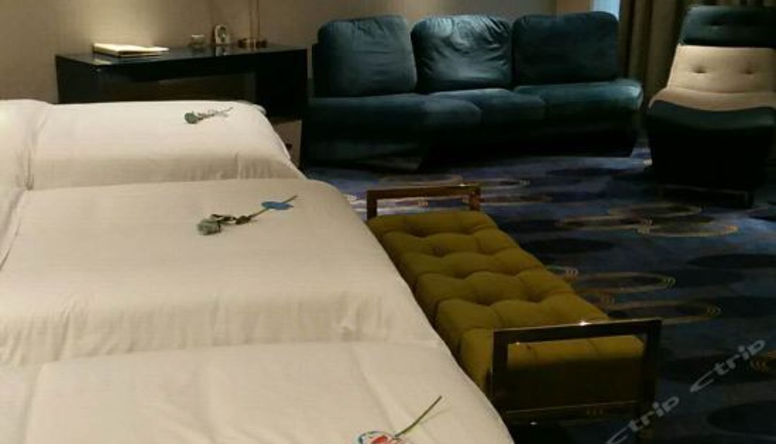 Triple room - Lingshang International Hotel