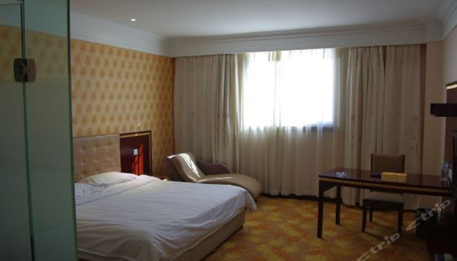 Suite - Sunlight Holiday Hotel