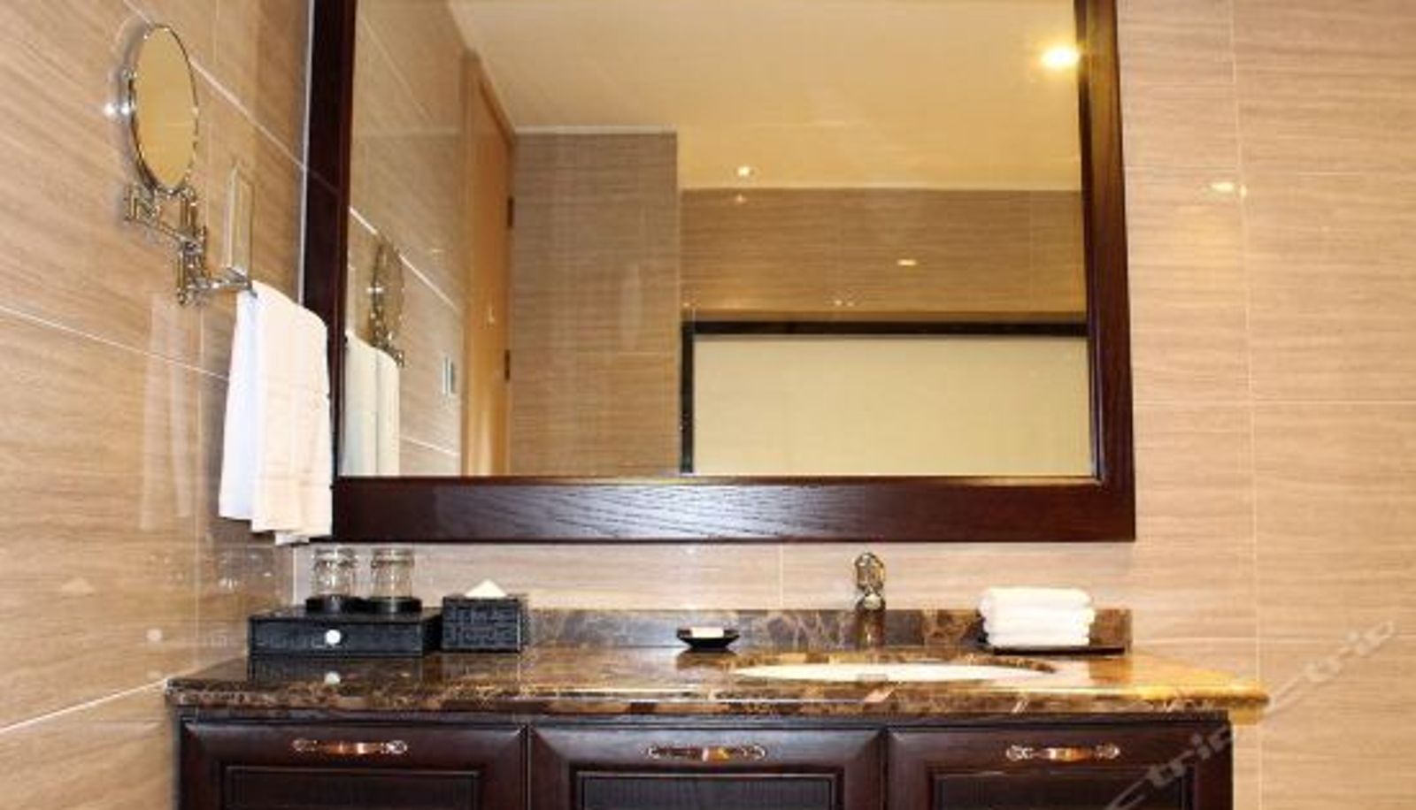 Ziyu International Holiday Hotel