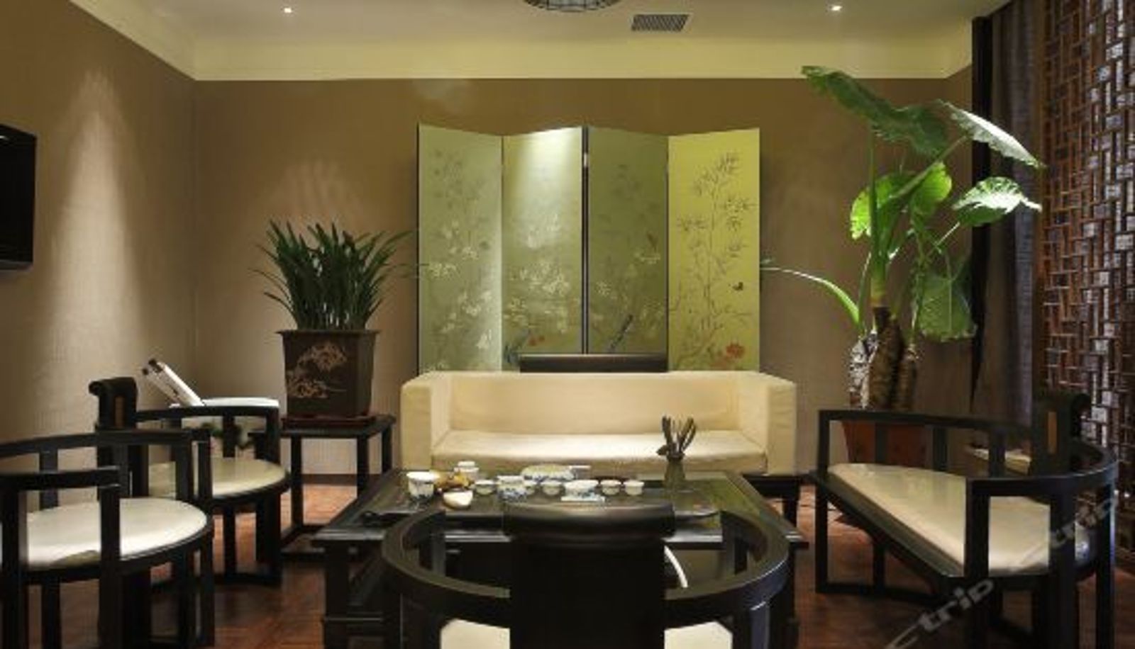 Ziyu International Holiday Hotel