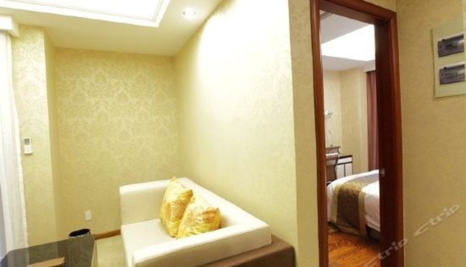 Room with lake view - Zhongcheng Bohao Hotel
