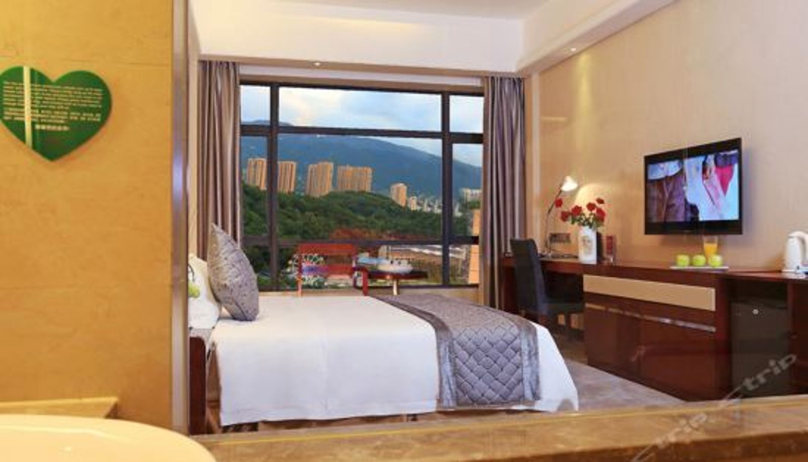 Camera business - Ramada Longzhou Hotel