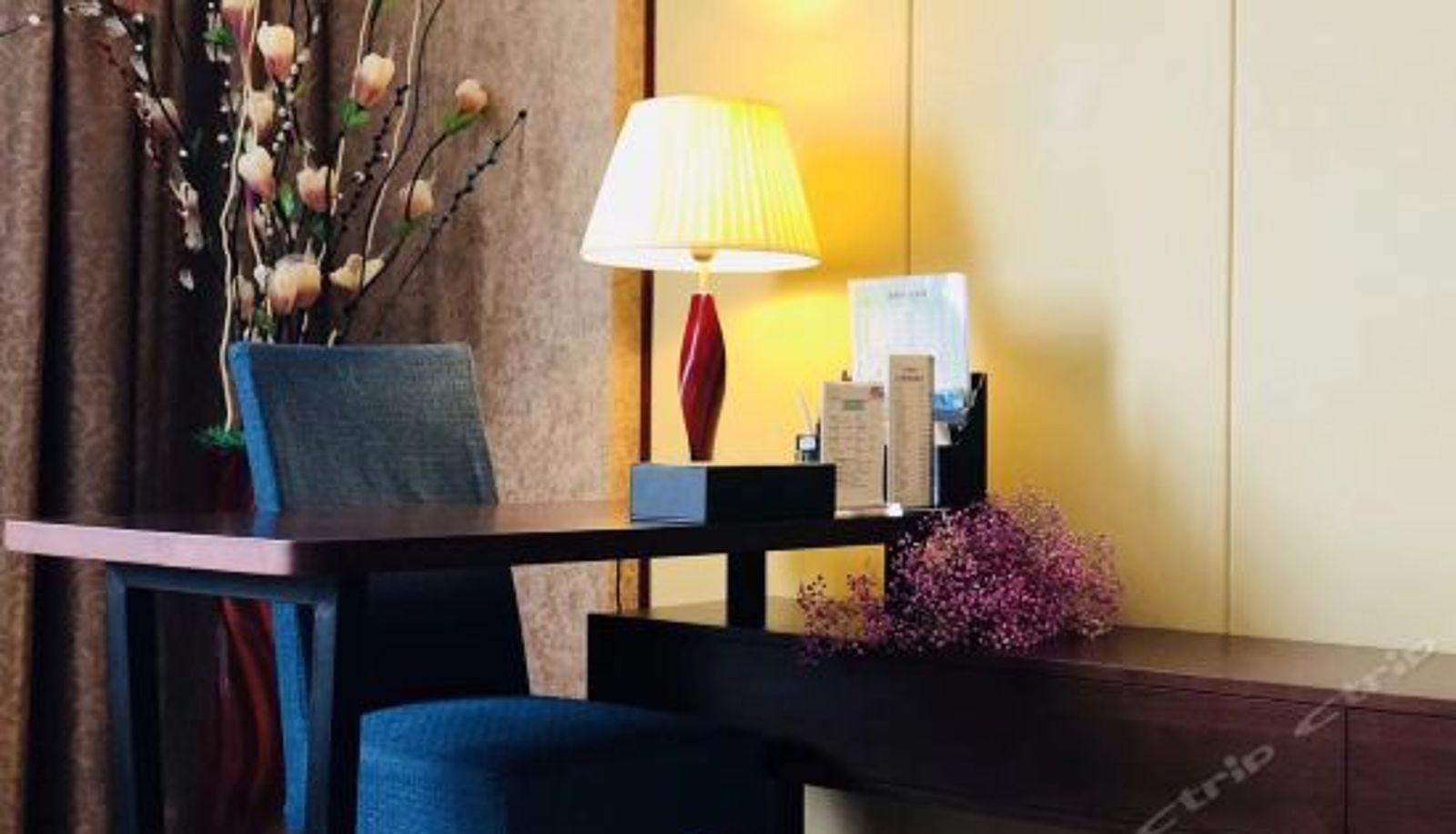 Business-kamer - Peace International Hotel