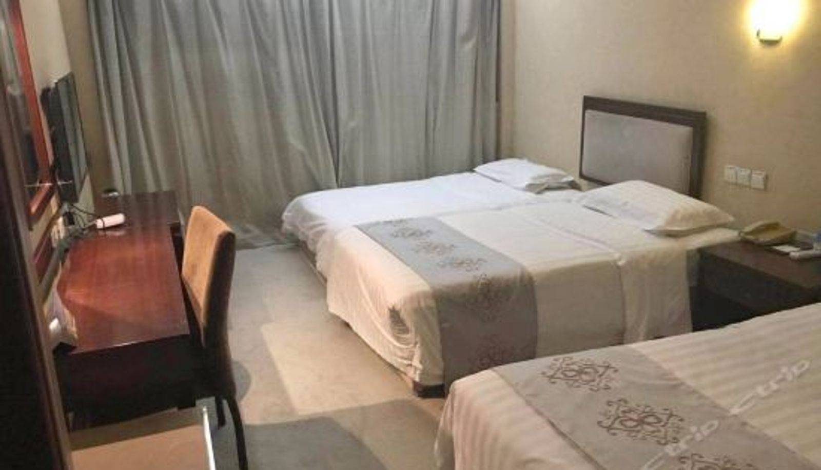 Dreibettzimmer - Zhongmei Hotel