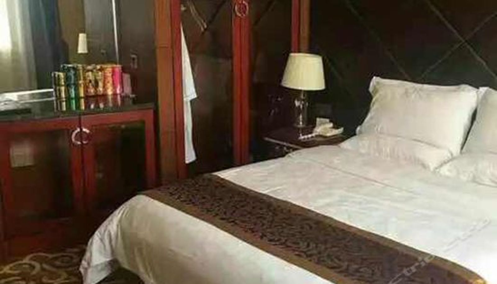 Suite - Jingsheng Hotel