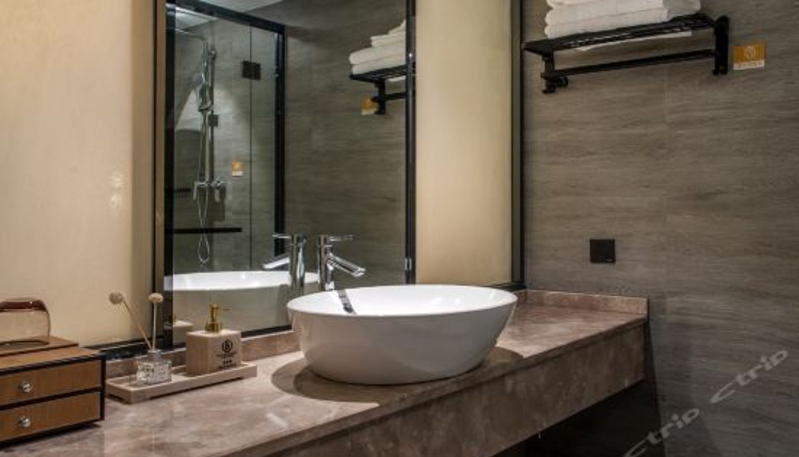 Camera superior - Beiou City Hotel