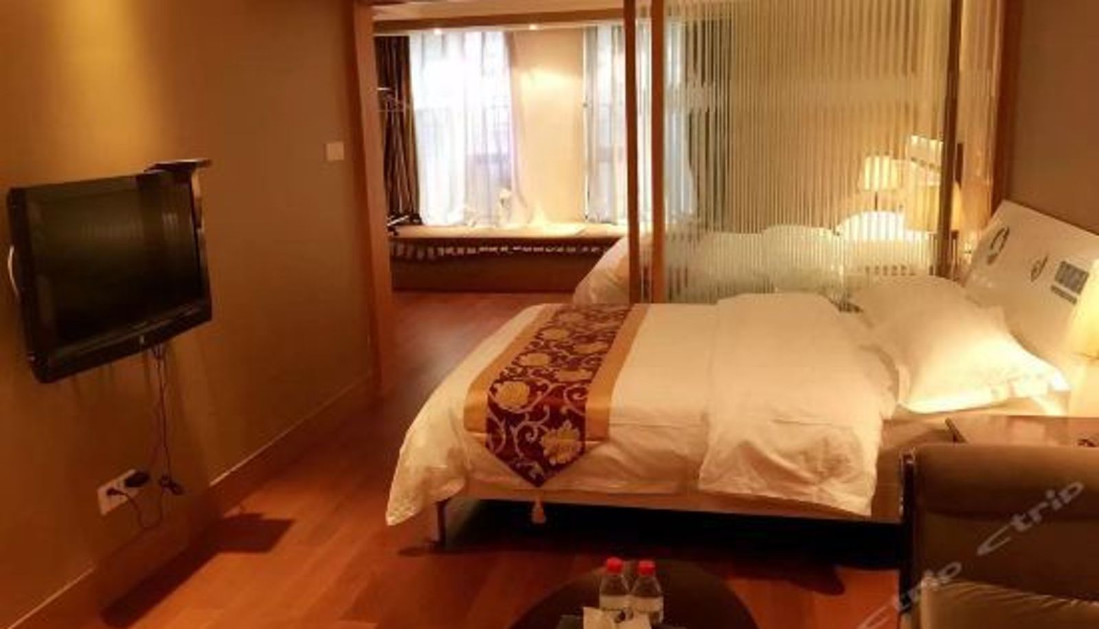 Business room - Xingguanghui Boutique Apartment (Chongqing Guanyinqiao)
