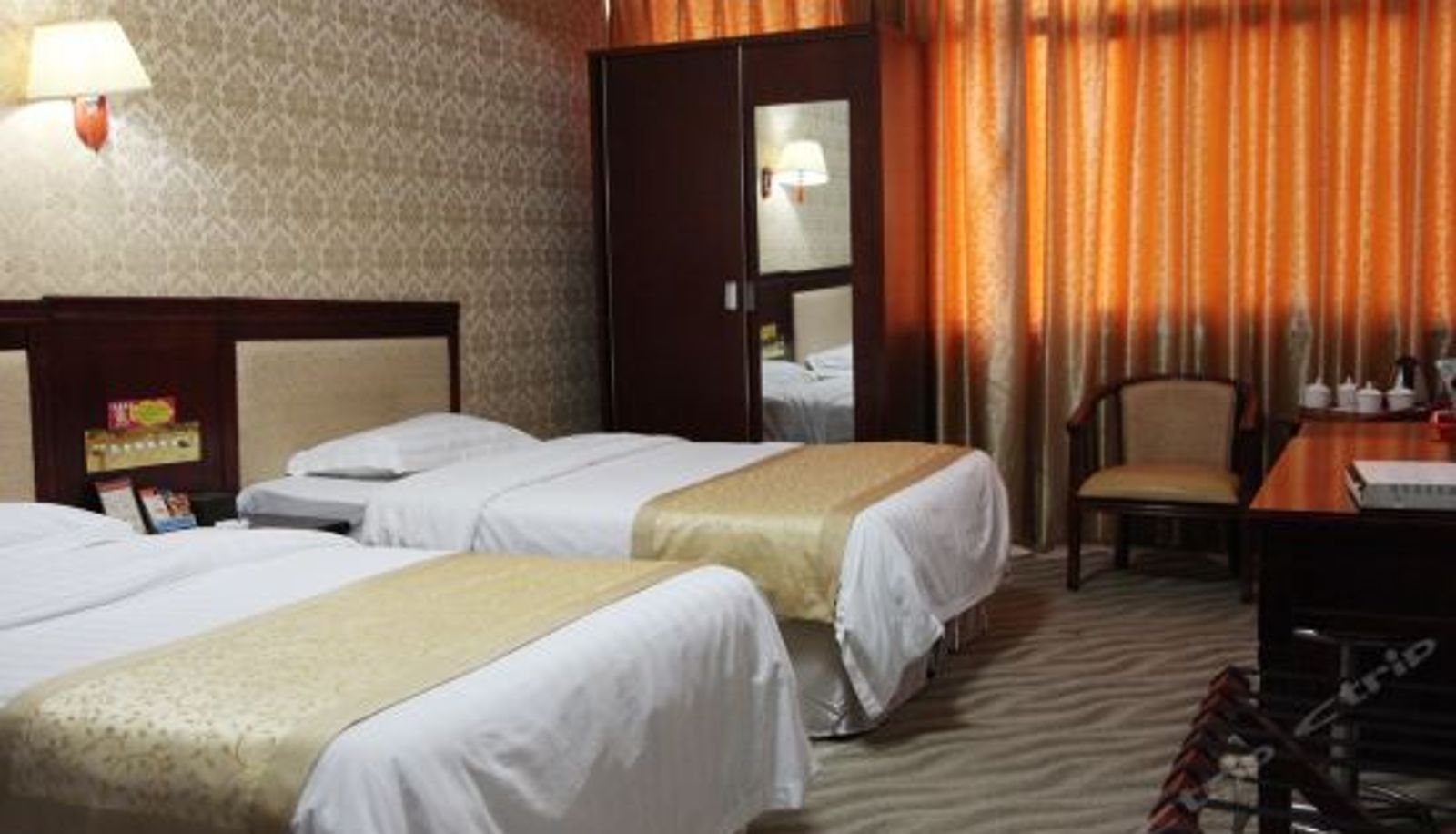 Camera business - Jingangwan Hotel