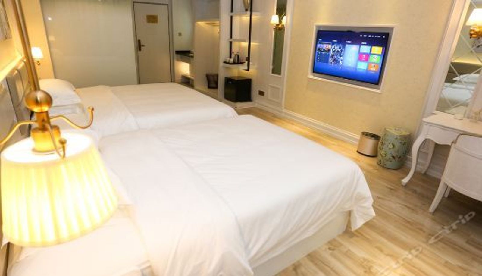 Camera business - Infully Hotel (Mianyang Municipal Government)