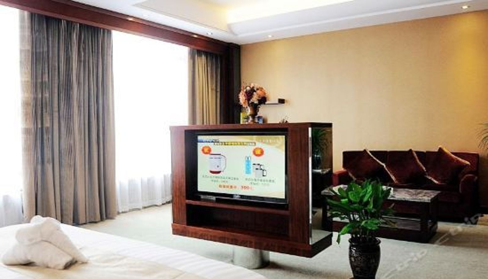 Camera business - Hengrong Holiday Hotel
