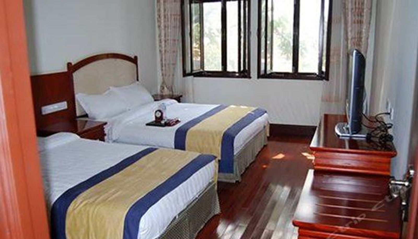Habitación familiar - Badaguan Jinxiuyuan Hotel Villa Area