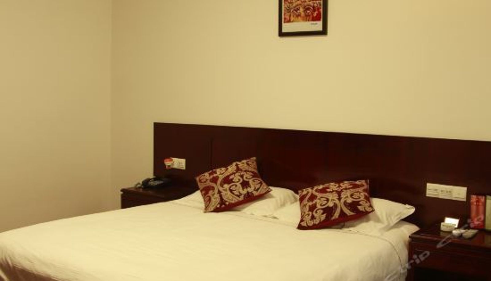 Camera business - Wulonghu Resort
