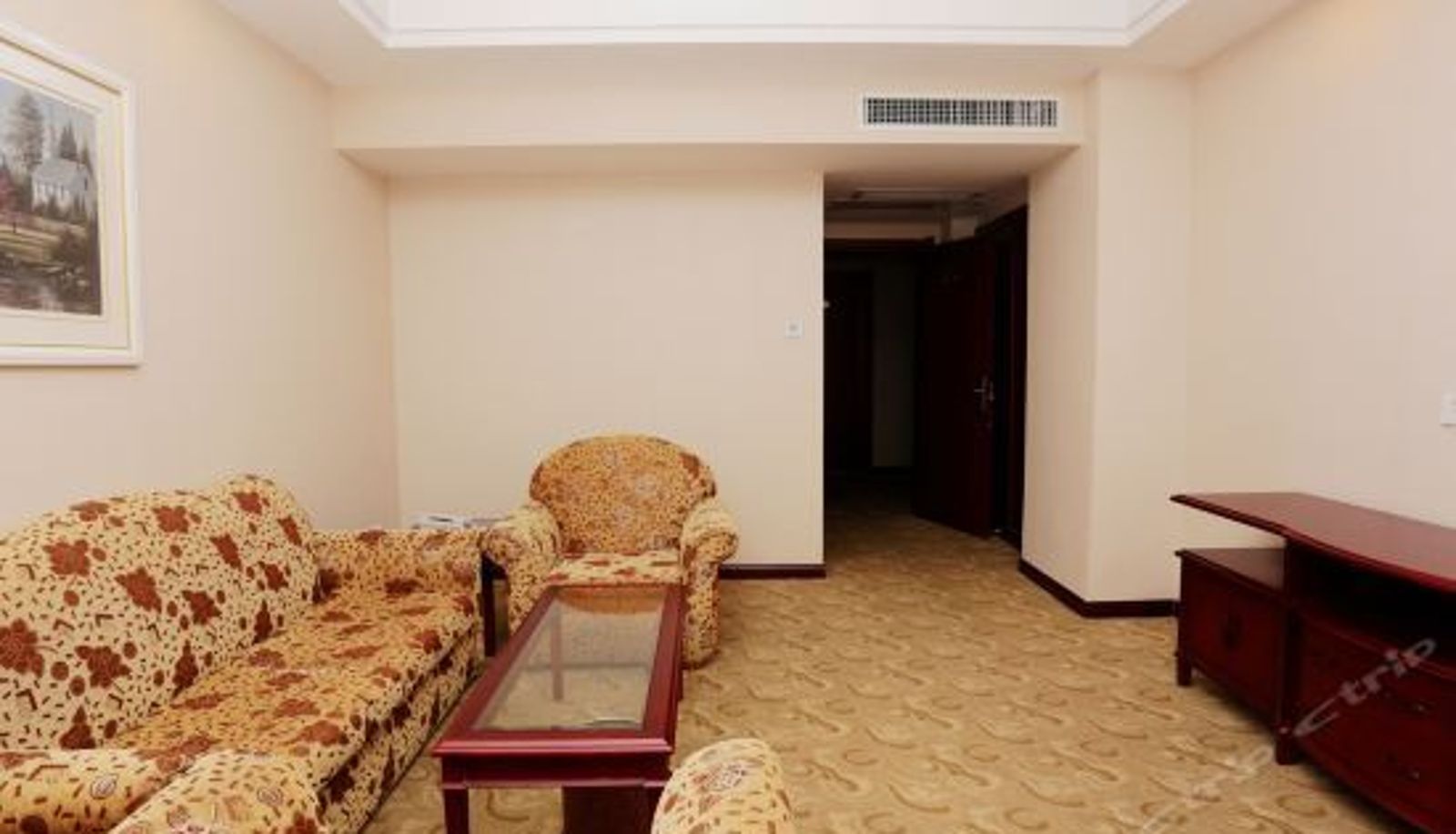 Suite - Skyline Hotel