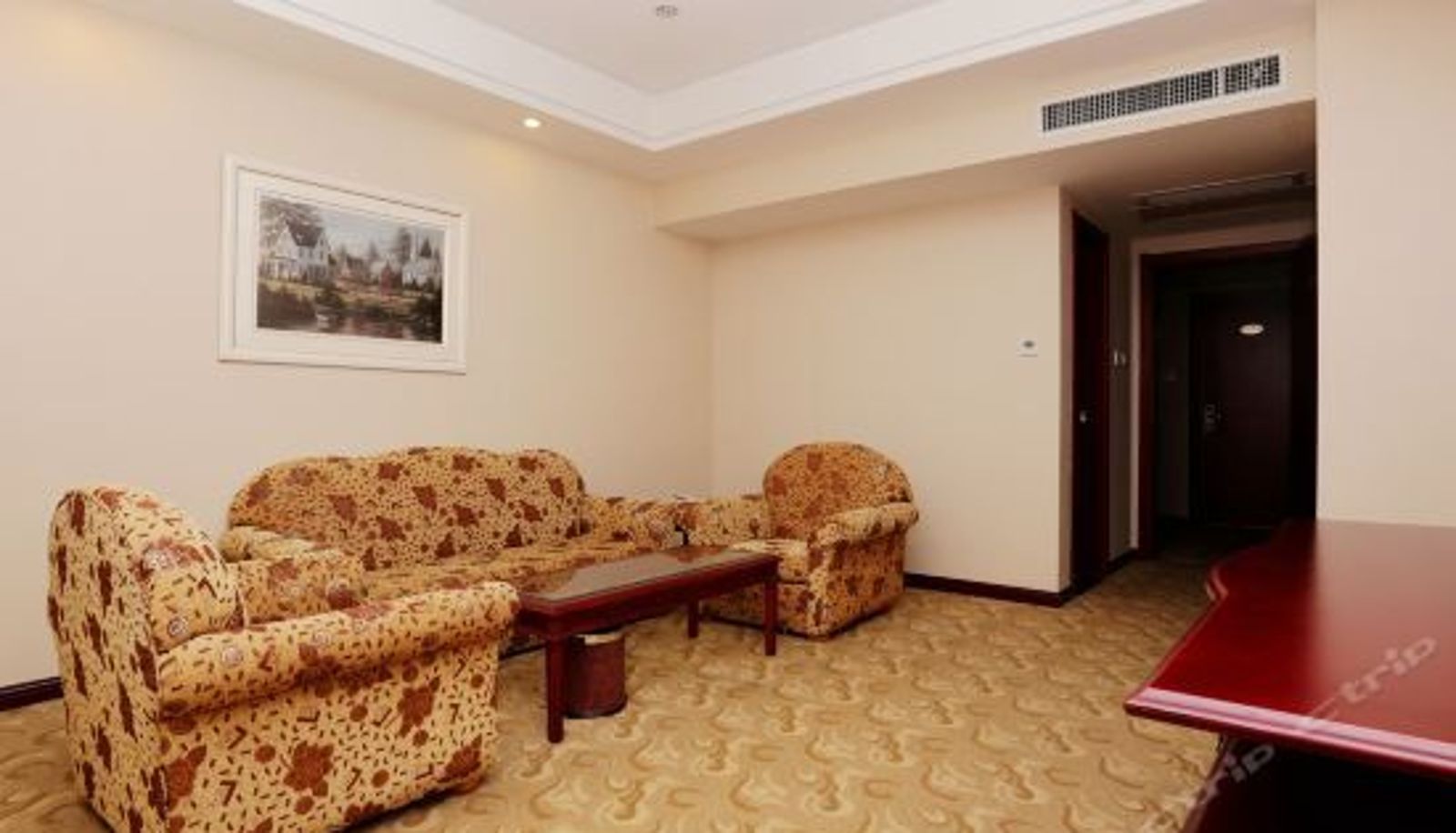 Suite - Skyline Hotel