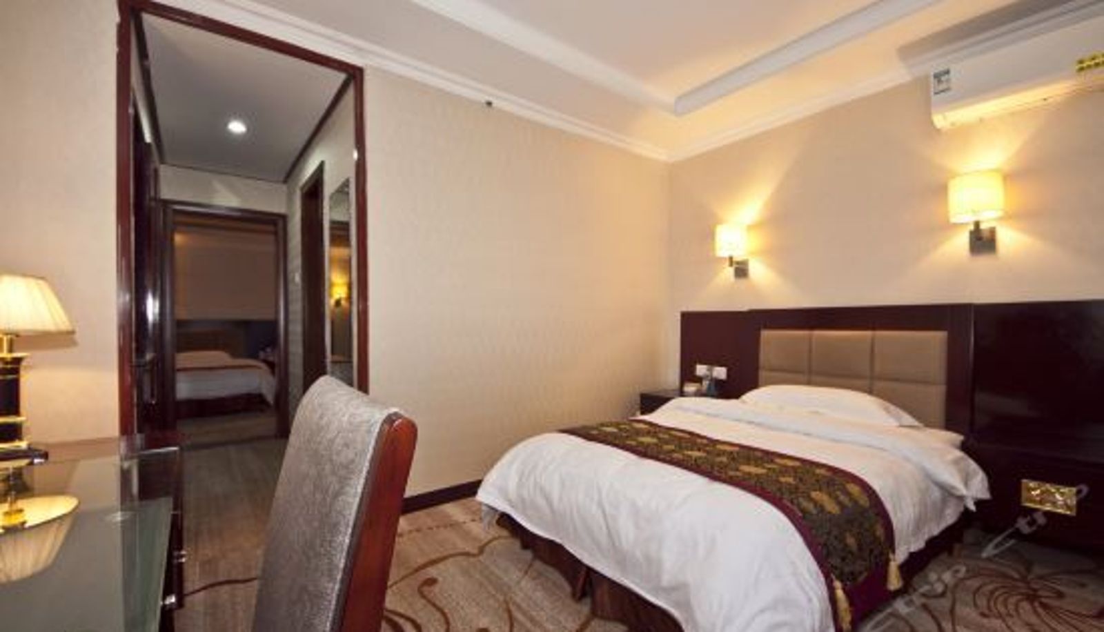 Tripla - Jianyang Garden Hotel