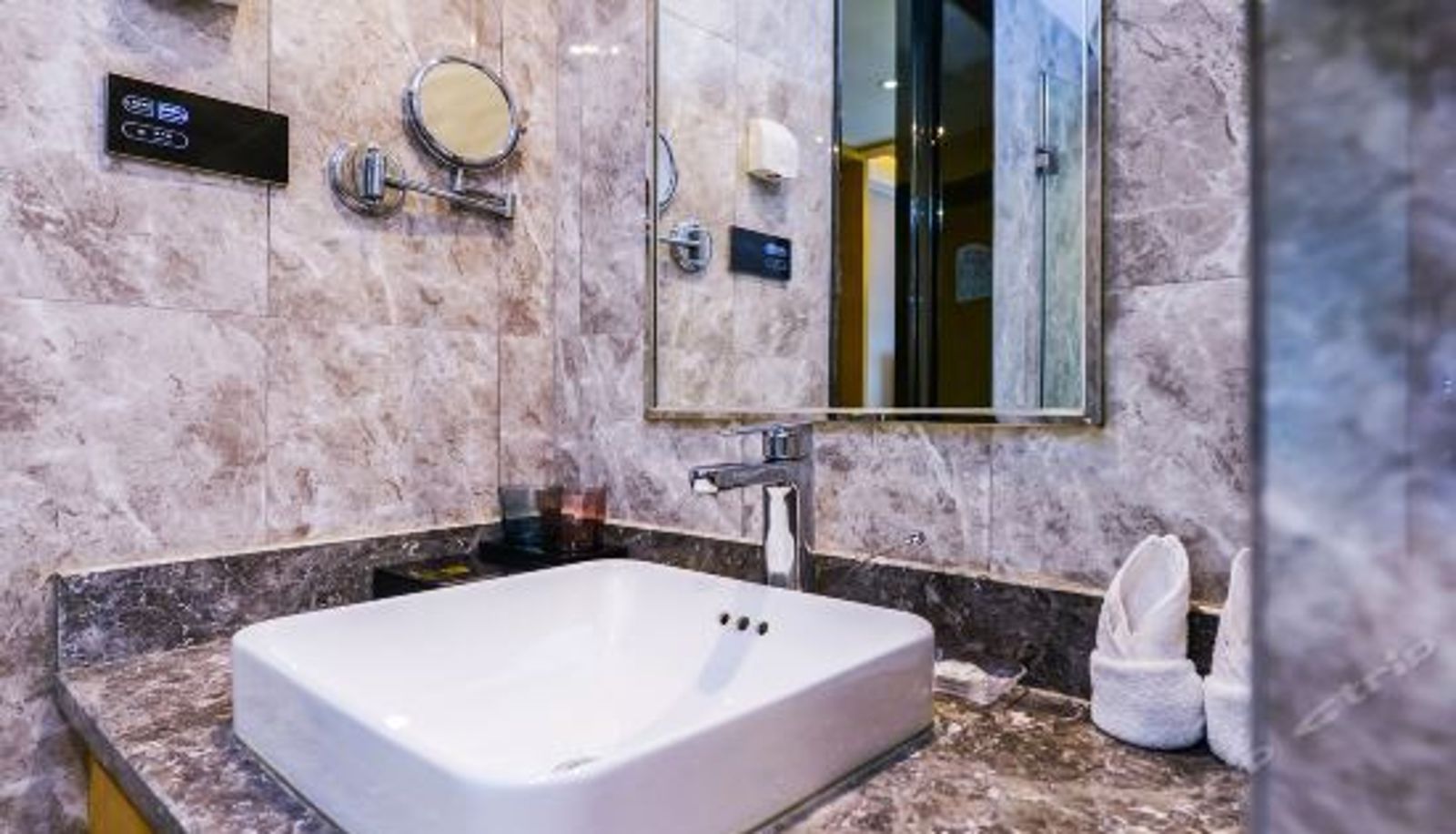 Business room - Cypress Hotel (Chongqing Guanyinqiao Pedestrian Street)