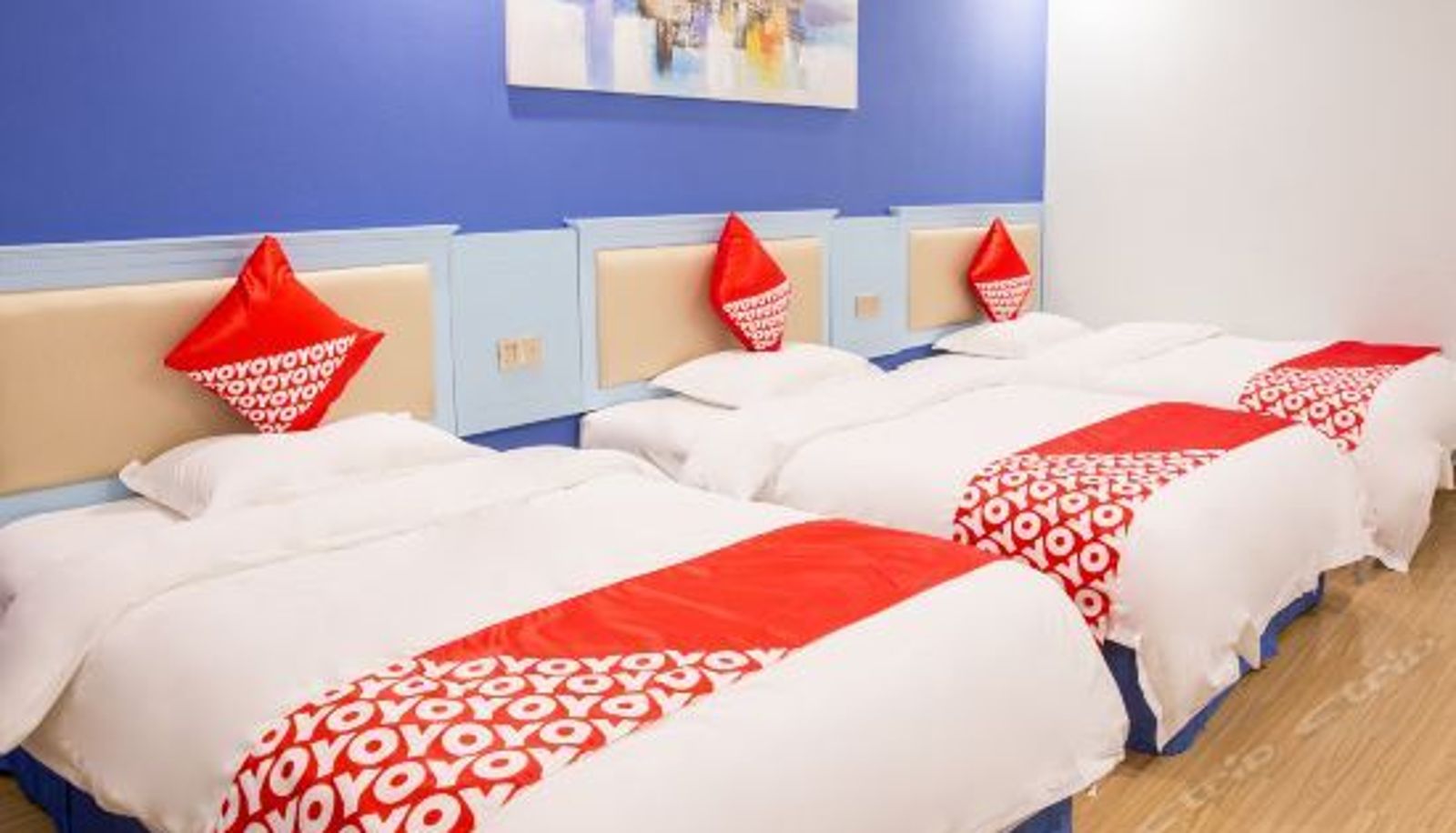Dreibettzimmer - Blue Night Hotel