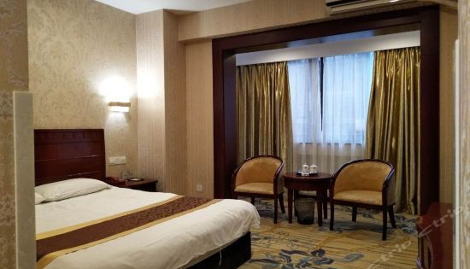 Superior room - Bai Xiang Hotel