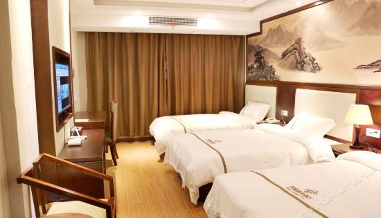 Driepersoonskamer - Minglu Business Hotel