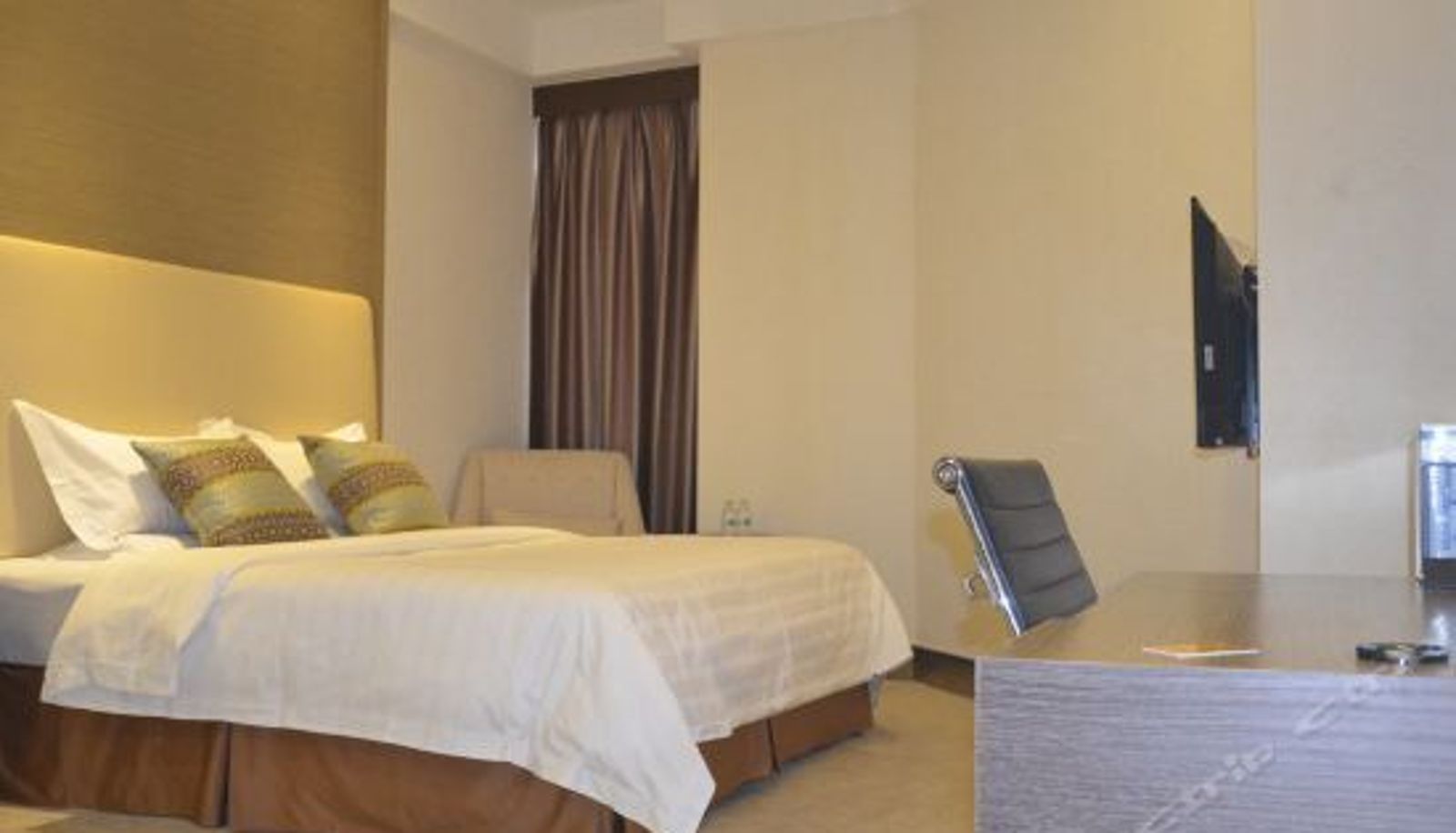 Pokój typu business - Phoenix Jinghua Hotel